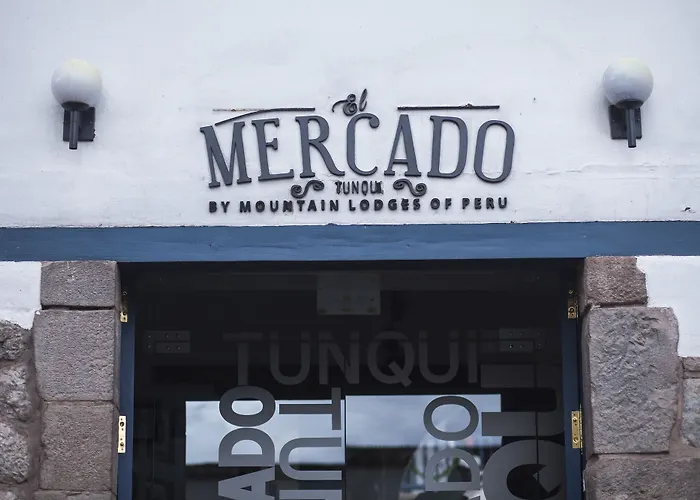 El Mercado Hotel
